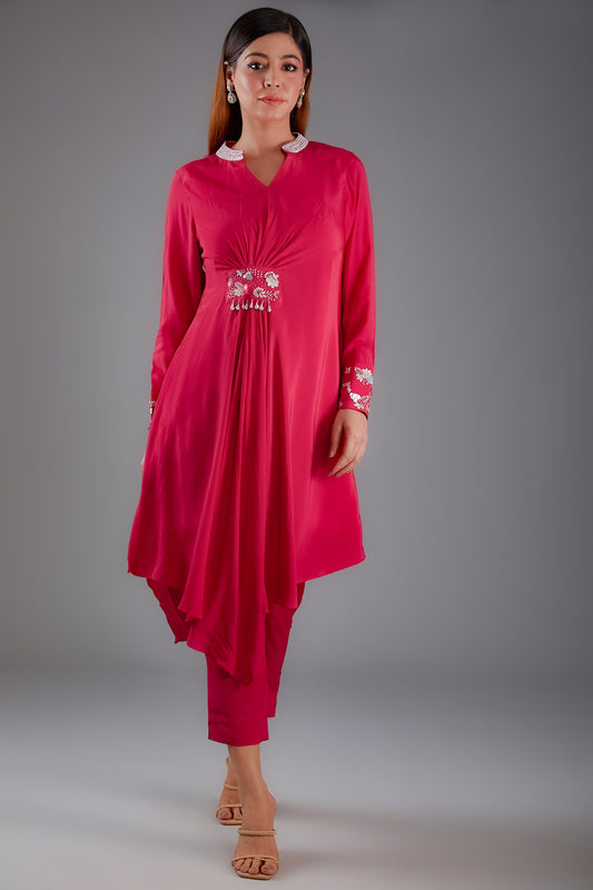 Pink tunic with pants