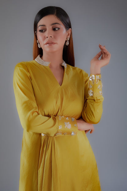 Yellow tunic pants