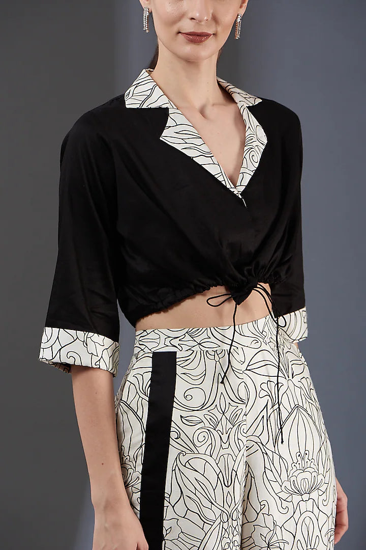 Crop top & Printed Pants