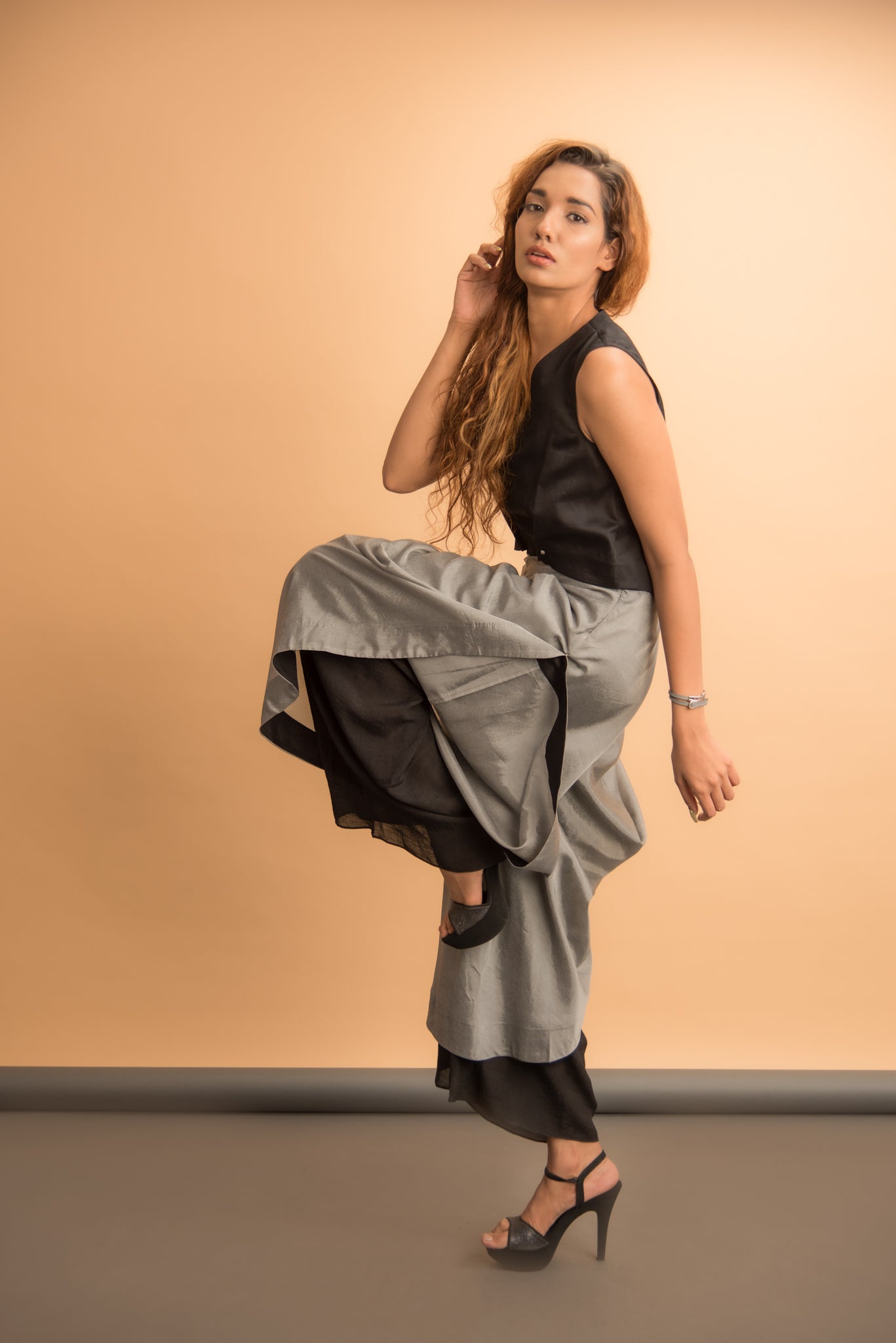 Double layer drape pants with croptop - Label Manasi