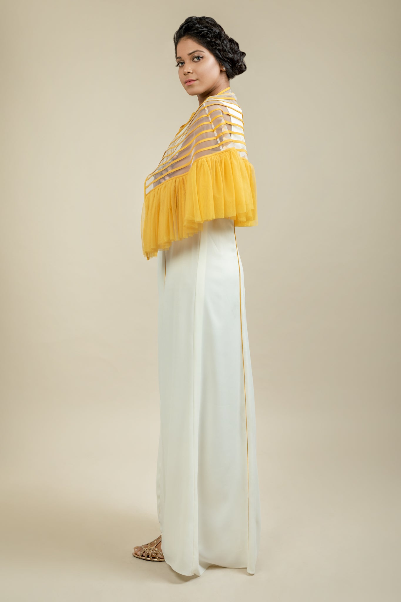 Cape with Line details and Soft Net - Label Manasi
