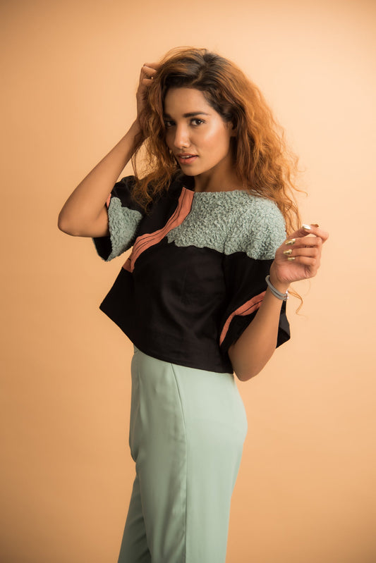 Embroidered crop top - Label Manasi